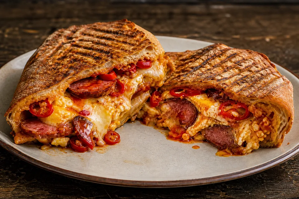 Tomris Atom Tost